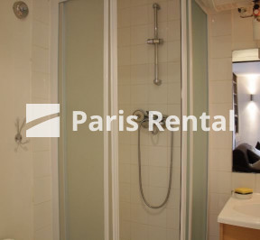 Salle de douches - 
    13ème arrondissement
  Paris 75013
