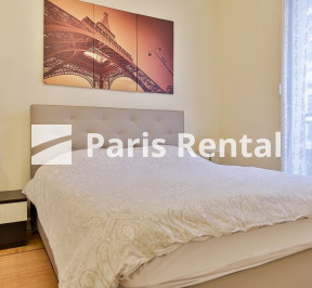 Chambre - 
    8ème arrondissement
  Monceau, Paris 75008
