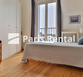 Chambre 1 - 
    NEUILLY SUR SEINE
  Neuilly-sur-Seine, NEUILLY SUR SEINE 92200
