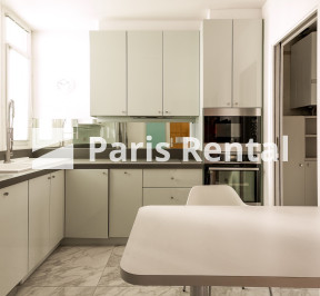  - 
    17ème arrondissement
  Etoile, Paris 75017
