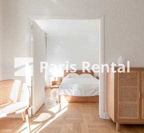  - 
    16ème arrondissement
  Etoile, Paris 75016
