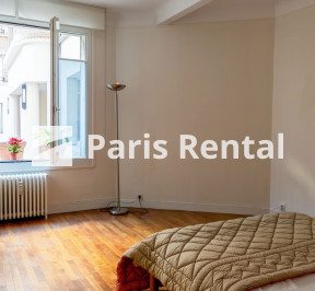  - 
    16ème arrondissement
  Etoile, Paris 75016
