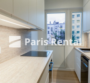  - 
    Neuilly sur Seine
  Neuilly-sur-Seine, Neuilly sur Seine 92200
