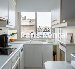  - 
    15ème arrondissement
  Grenelle, Paris 75015
