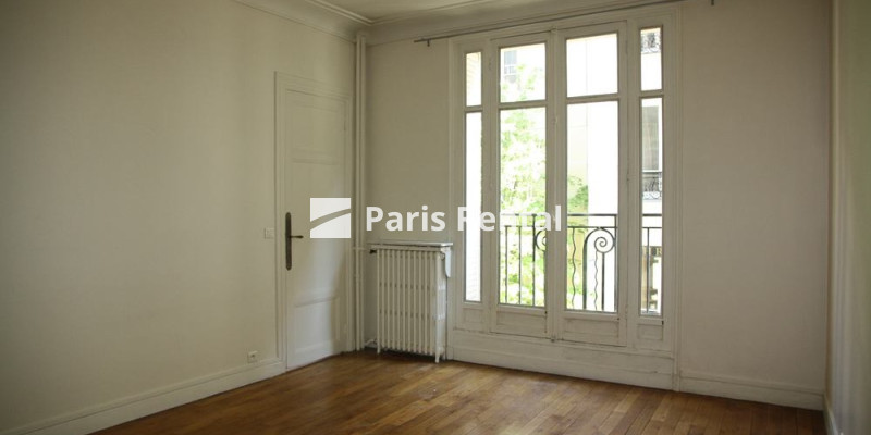 Chambre 2 - 
    16ème arrondissement
  Paris 75116
