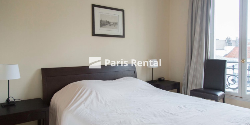 Chambre 2 - 
    14ème arrondissement
  Montparnasse, Paris 75014
