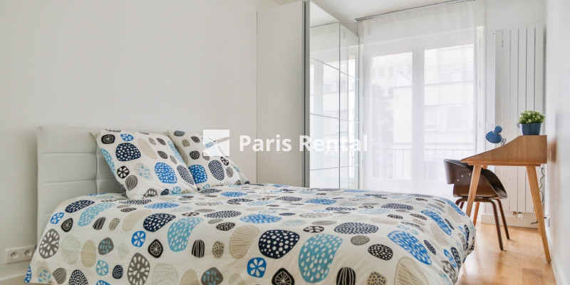 Chambre 2 - 
    NEUILLY SUR SEINE
  Neuilly Centre, NEUILLY SUR SEINE 92200
