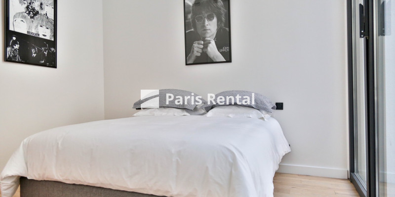 Chambre 2 - 
    8ème arrondissement
  Saint Lazare, Paris 75008
