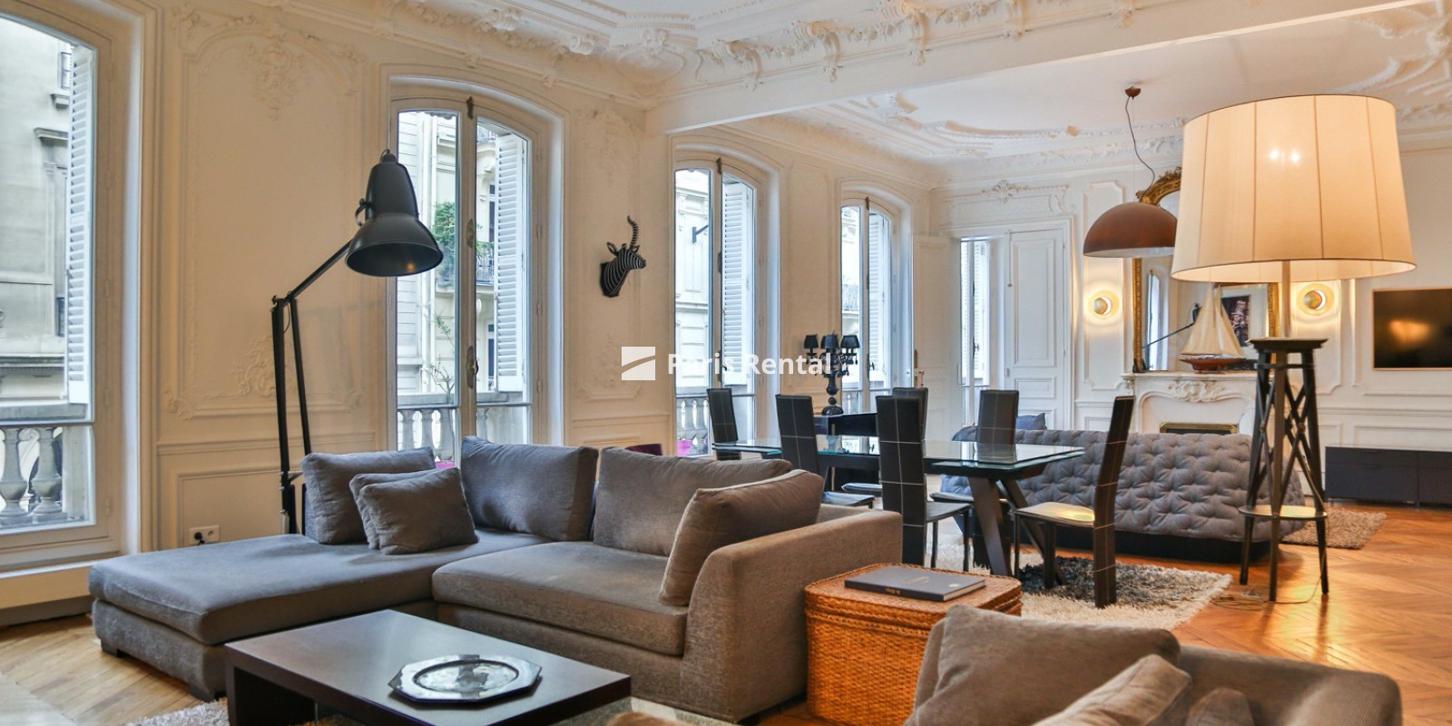 Salon - Salle à manger - 
    8ème arrondissement
  Monceau, Paris 75008
