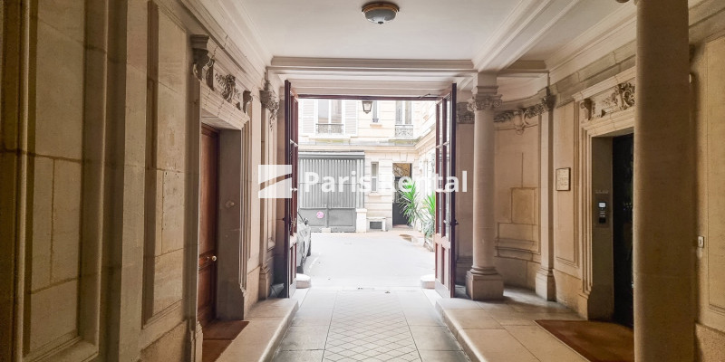 Hall d'entrée - 
    8ème arrondissement
  Monceau, Paris 75008
