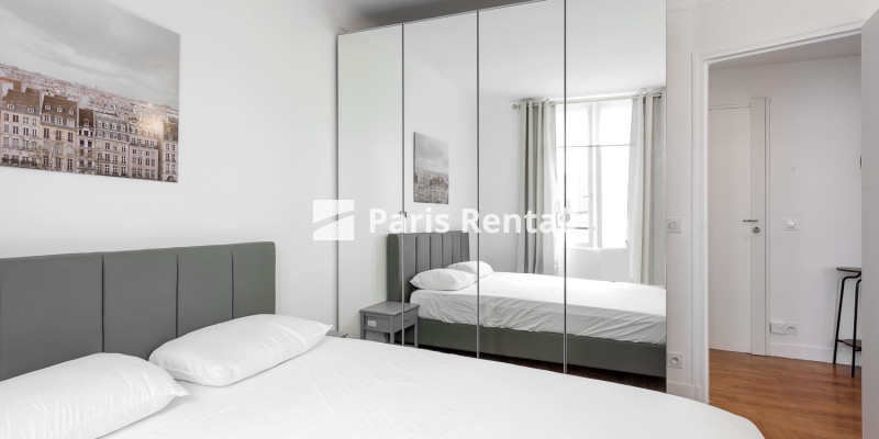 Chambre 1 - 
    16ème arrondissement
  Passy - La Muette, Paris 75016
