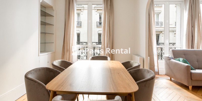  - 
    17ème arrondissement
  Péreire, Paris 75017
