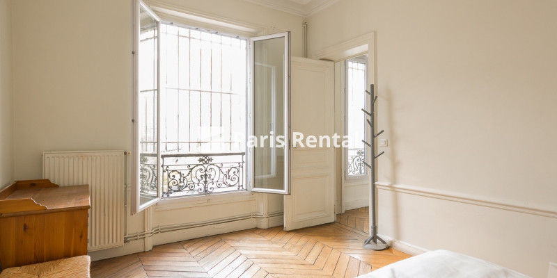  - 
    8ème arrondissement
  Saint Augustin, Paris 75008
