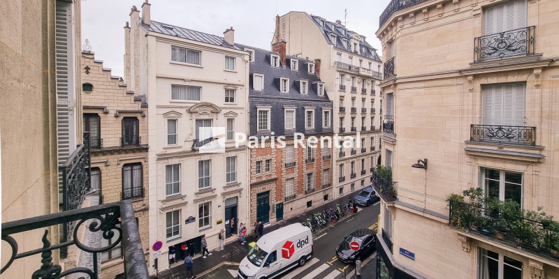  - 
    17ème arrondissement
  Monceau, Paris 75017
