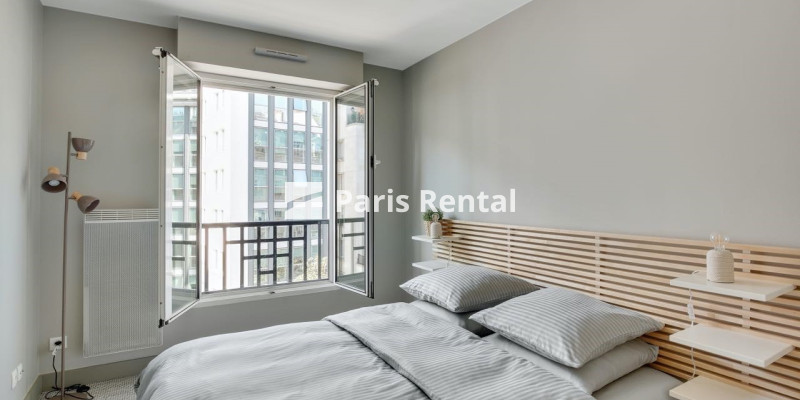  - 
    17ème arrondissement
  Péreire, Paris 75017
