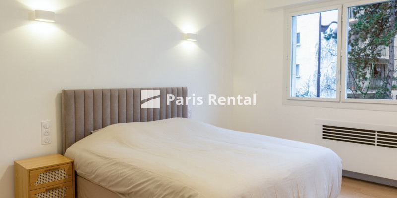  - 
    Neuilly sur Seine
  Neuilly-sur-Seine, Neuilly sur Seine 92200
