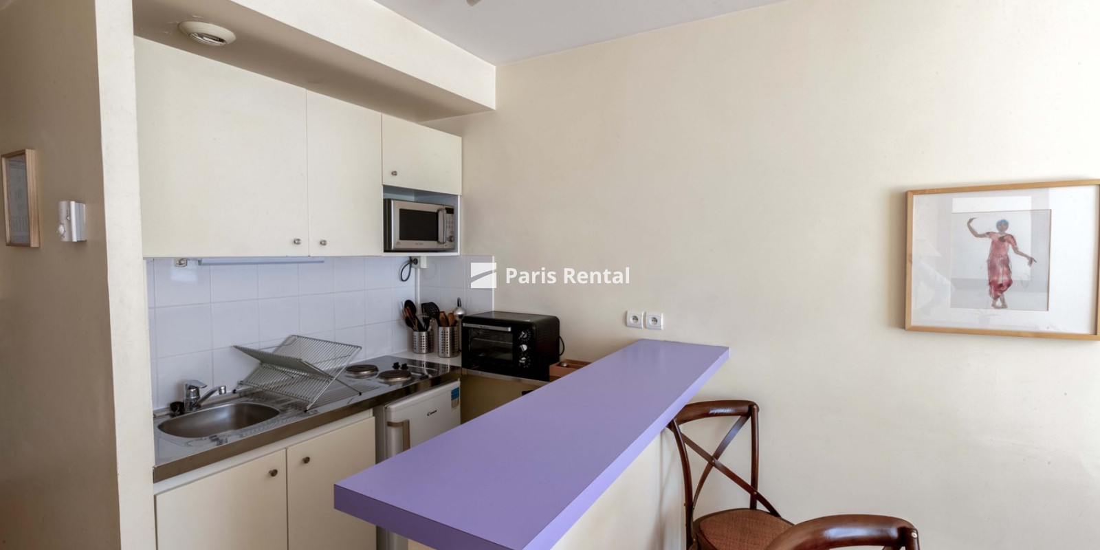  - 
    8ème arrondissement
  Champs-Elysées, Paris 75008
