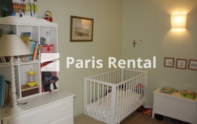 Chambre 2 - 
    1er arrondissement
  Tuileries, Paris 75001
