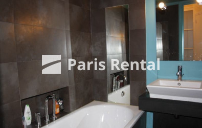 Salle de bains - 
    3ème arrondissement
  Paris 75003
