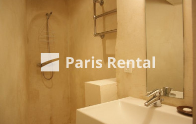 Salle de douches - 
    1er arrondissement
  Paris 75001
