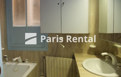 Salle de bains - 
    16ème arrondissement
  Paris 75016
