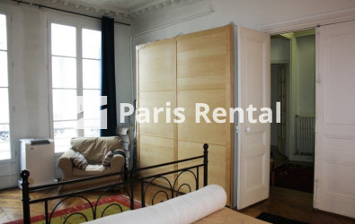 Chambre 1 - 
    8ème arrondissement
  Paris 75008
