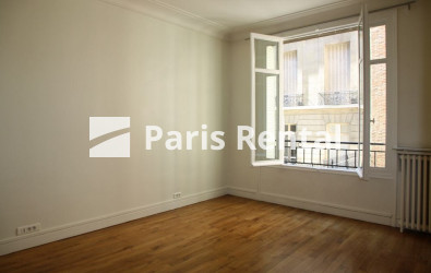 Chambre 1 - 
    16ème arrondissement
  Paris 75116
