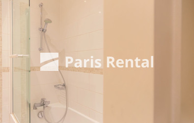 Salle de bains - 
    16ème arrondissement
  Auteuil, Paris 75016
