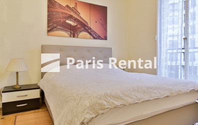 Chambre - 
    8ème arrondissement
  Monceau, Paris 75008
