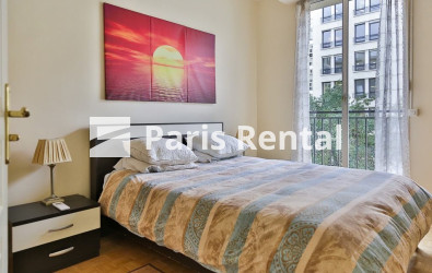 Chambre 2 - 
    8ème arrondissement
  Monceau, Paris 75008
