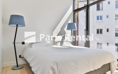 Chambre 1 - 
    8ème arrondissement
  Saint Lazare, Paris 75008
