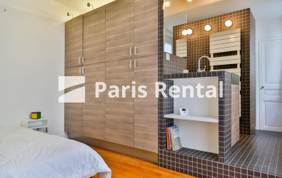 Chambre 1 - 
    10ème arrondissement
  Gare du Nord, Paris 75010
