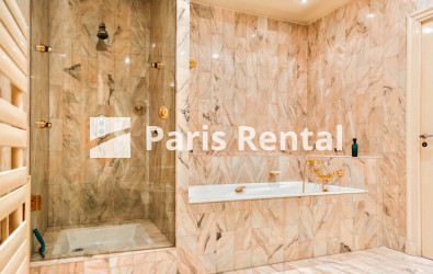 Salle de bains 1 - 
    8ème arrondissement
  Monceau, Paris 75008
