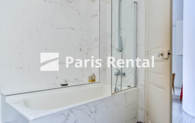 Salle de bains 1 - 
    16ème arrondissement
  Etoile, Paris 75016

