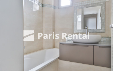 Salle de bains 1 - 
    17ème arrondissement
  Péreire, Paris 75017
