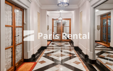 Hall d'entrée - 
    8ème arrondissement
  Monceau, Paris 75008
