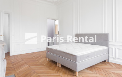 Chambre 1 - 
    16ème arrondissement
  Etoile, Paris 75016
