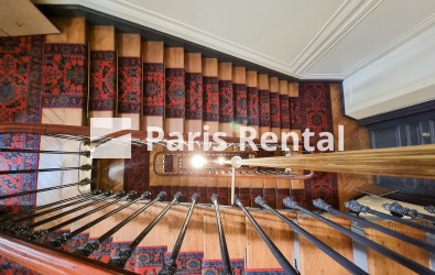 Escalier - 
    17ème arrondissement
  Etoile, Paris 75017
