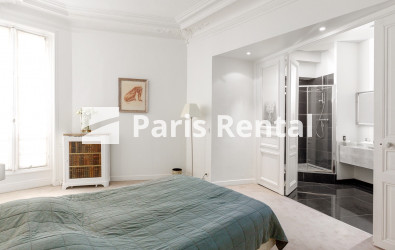 Chambre 1 - 
    17ème arrondissement
  Etoile, Paris 75017
