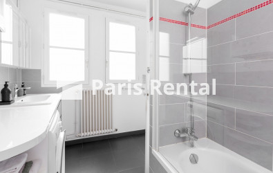 Salle de bains - 
    6ème arrondissement
  Odéon, Paris 75006
