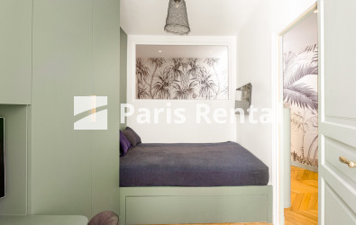 Chambre 2 - 
    1er arrondissement
  Palais Royal, Paris 75001
