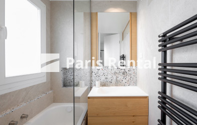 Salle de bains 1 - 
    16ème arrondissement
  Trocadéro, Paris 75016
