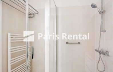  - 
    17ème arrondissement
  Péreire, Paris 75017
