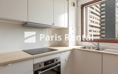  - 
    COURBEVOIE
  Courbevoie, COURBEVOIE 92400
