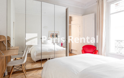  - 
    17ème arrondissement
  Monceau, Paris 75017
