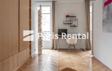  - 
    17ème arrondissement
  Monceau, Paris 75017
