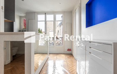  - 
    17ème arrondissement
  Monceau, Paris 75017
