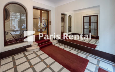  - 
    17ème arrondissement
  Etoile, Paris 75017
