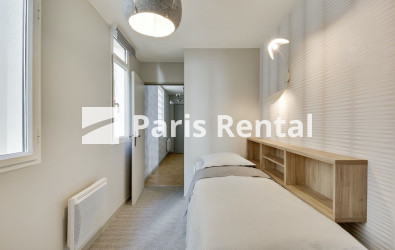  - 
    17ème arrondissement
  Péreire, Paris 75017
