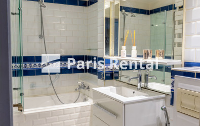  - 
    5ème arrondissement
  Quartier Latin, Paris 75005
